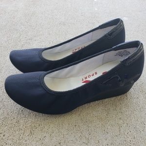 ANNE KLEIN Sport Slip On Shoes, 6M